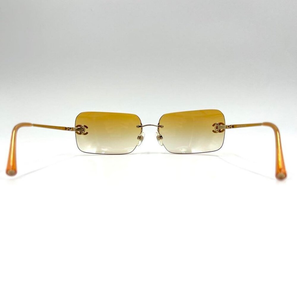 Chanel Vintage Sunglasses Rhinestone CC Logo Rimless Gradient Gold Tint