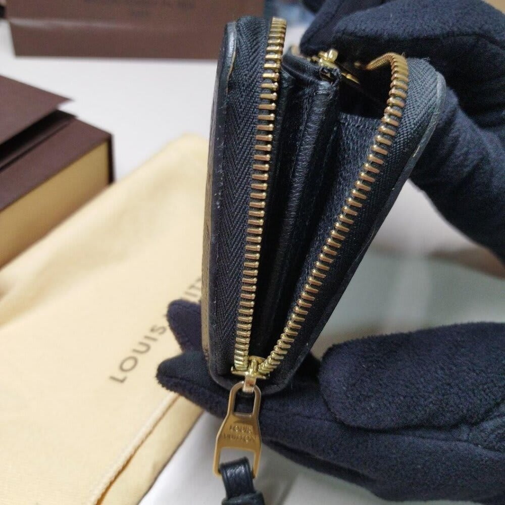 Louis Vuitton Monogram Empreinte Leather Zippy Long Wallet Black