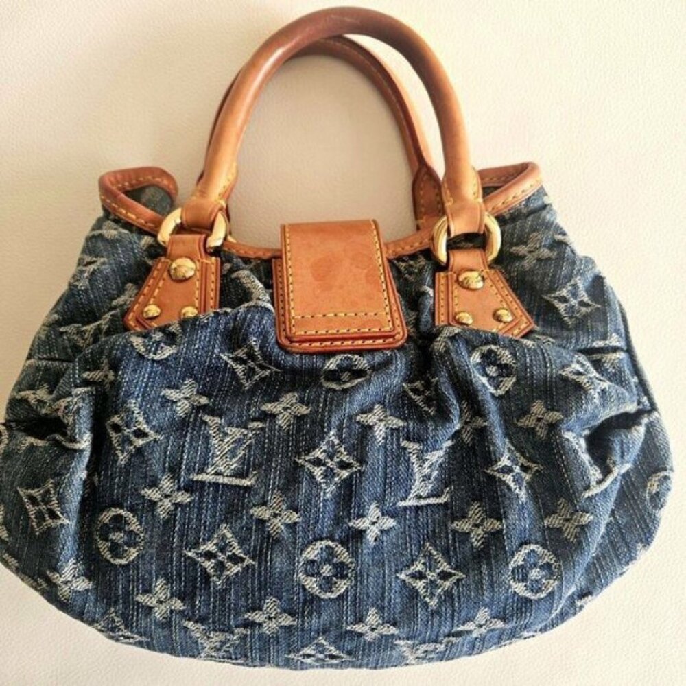 Authentic Louis Vuitton Denim Pleaty Monogram Vintage Pouch Pochette Hand Bag