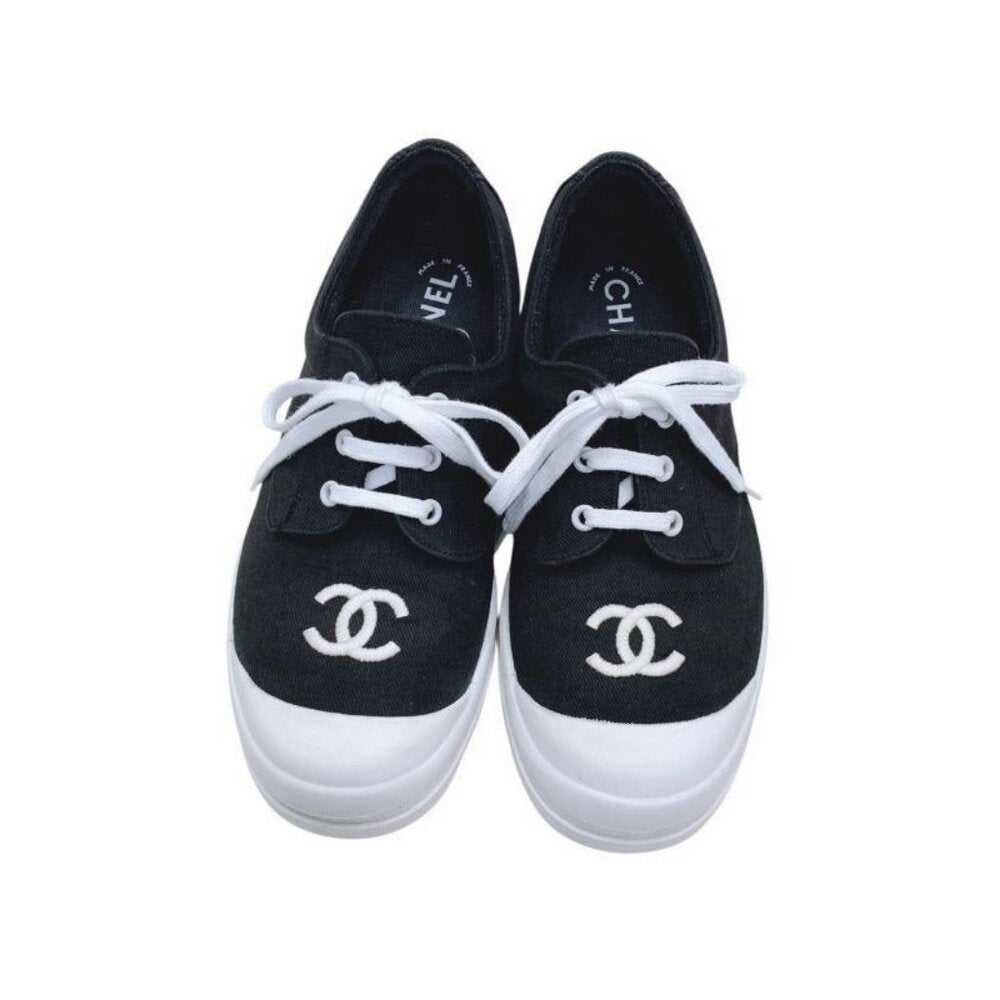 Authentic Chanel CC Sneakers Black and White Coco Mark Bicolor Canvas Shoes 37 7