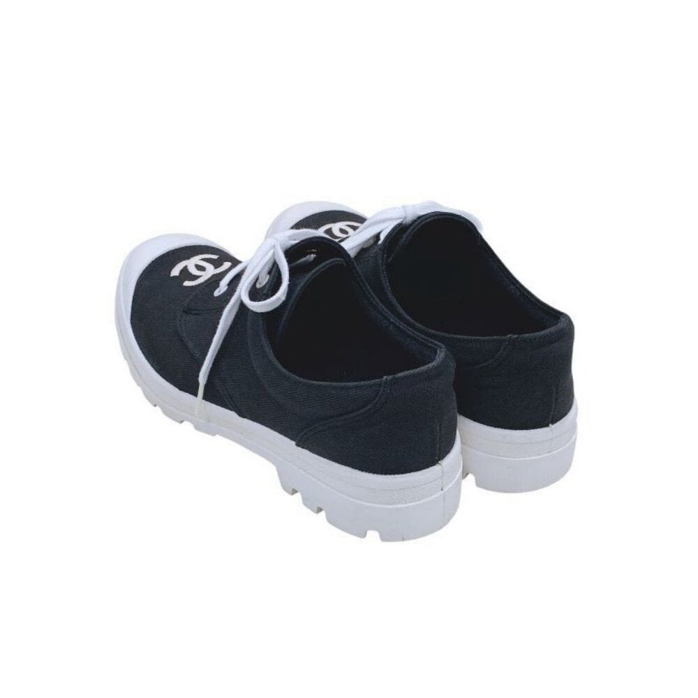 Authentic Chanel CC Sneakers Black and White Coco Mark Bicolor Canvas Shoes 37 7