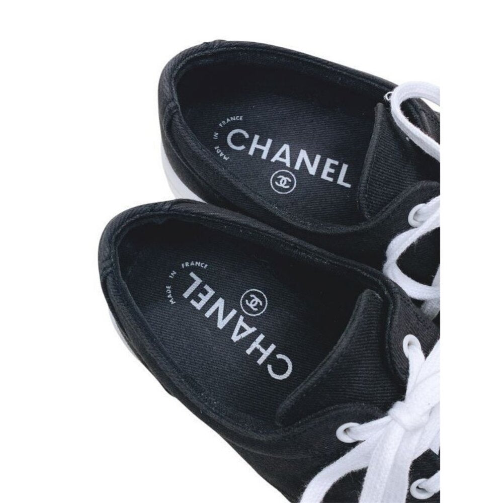 Authentic Chanel CC Sneakers Black and White Coco Mark Bicolor Canvas Shoes 37 7