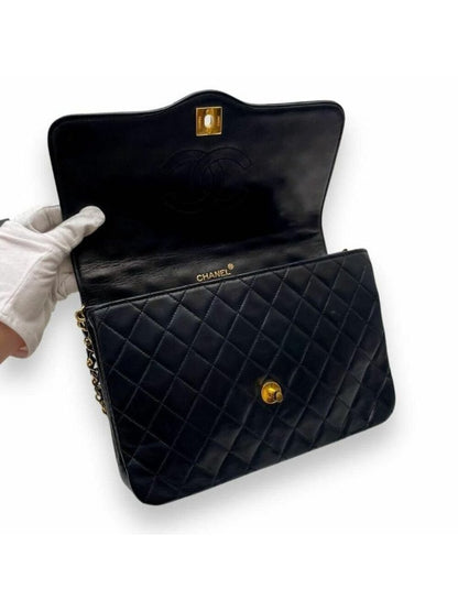 Chanel Vintage Quilted Lambskin Leather Shoulder Bag Chain