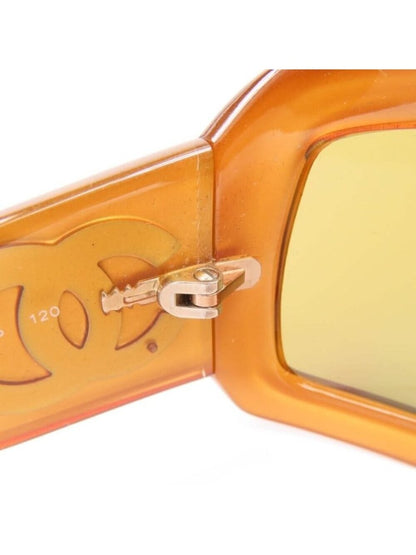 Chanel CC Vintage Logo Mother Of Pearl Sunglasses 6022-Q Brown Amber