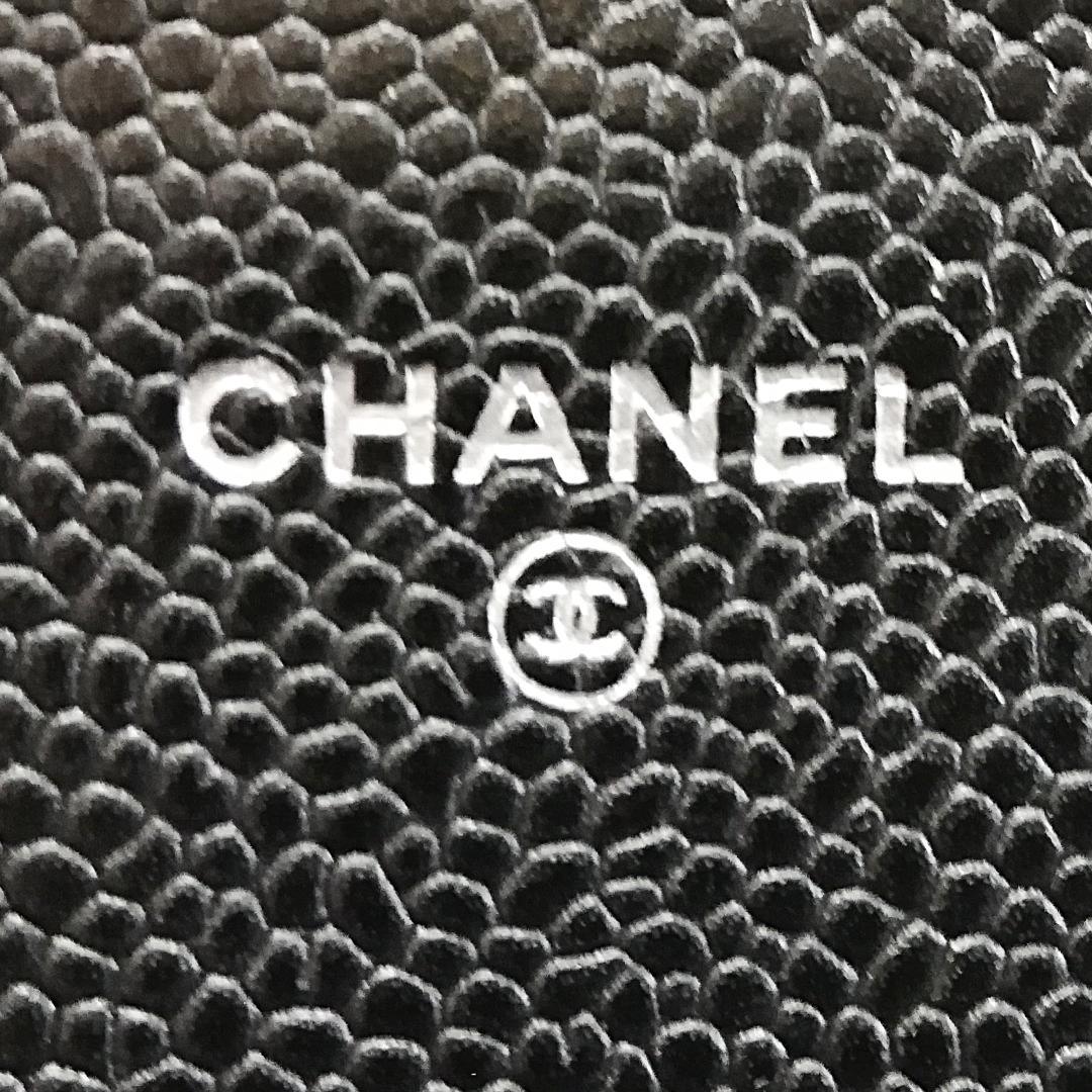 Chanel Caviar Quilted Wallet Black Silver — view 5