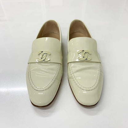 Chanel CC Logo Patent Loafers Ivory — view 2