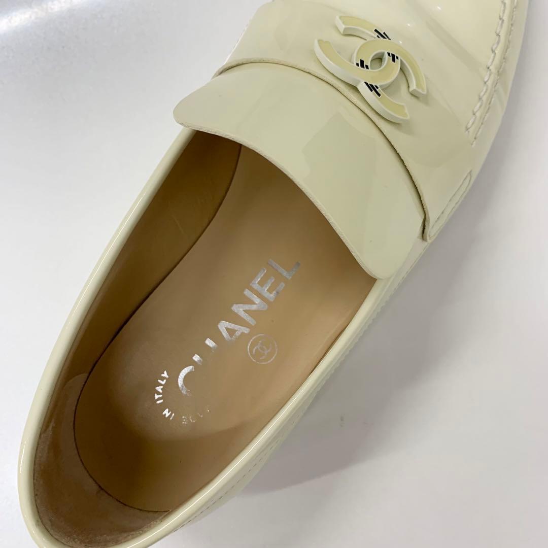 Chanel CC Logo Patent Loafers Ivory — view 7