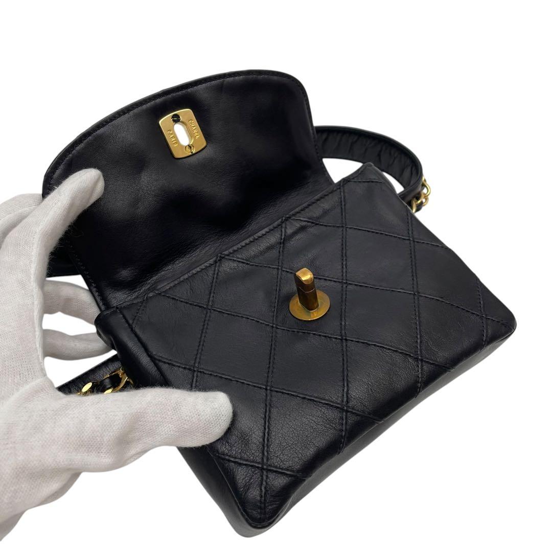 Chanel Bicolor Quilted Lambskin Waist Belt Bag Black — view 7