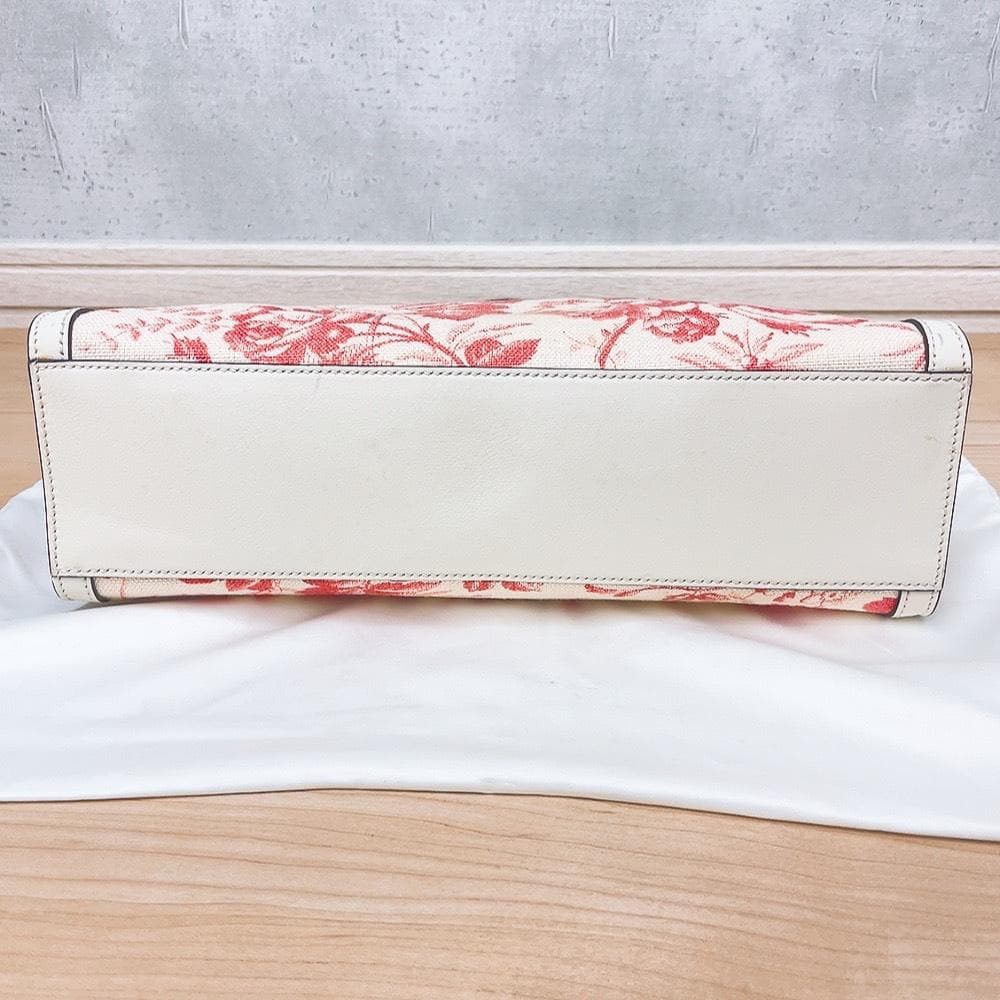 Gucci Tote Leather White Ribbon — view 4