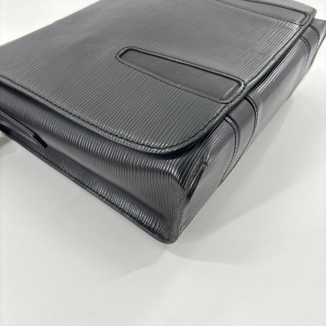 Louis Vuitton Epi Harrington Messenger PM Shoulder Bag Black — view 6