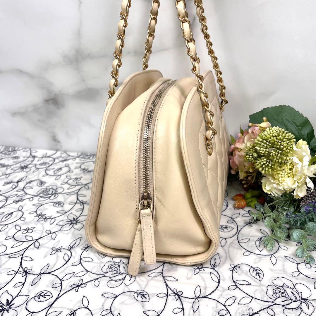Chanel Quilted Chain Shoulder Bag — view 7