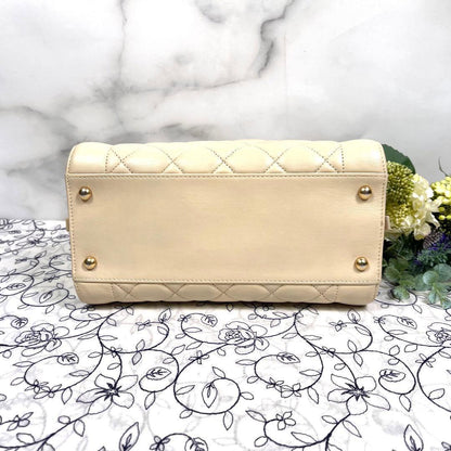 Chanel Quilted Chain Shoulder Bag — view 8