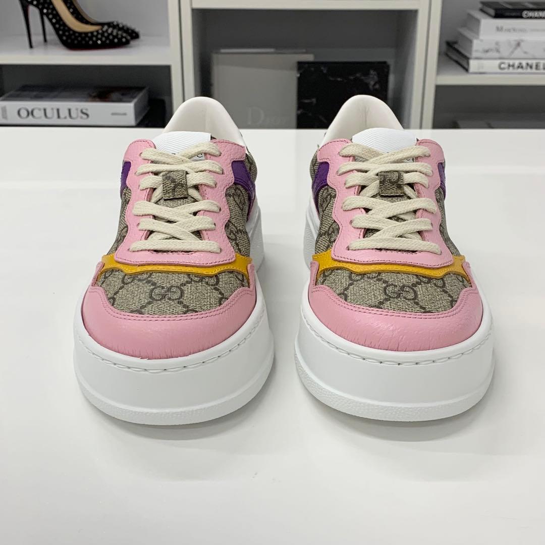 Gucci GG Supreme Leather Interlocking Logo Sneakers — view 4