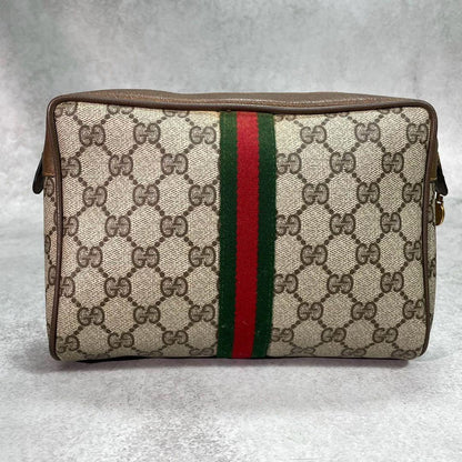 Gucci GG Sherry Line Clutch Brown Logo Leather — view 3