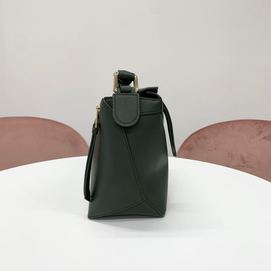 Loewe Puzzle Bag Small Anagram Leather Handbag Green — view 2