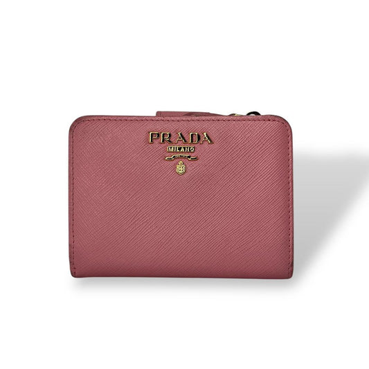Prada Bifold Wallet with Metal Logo Compact Wallet Saffiano Pink