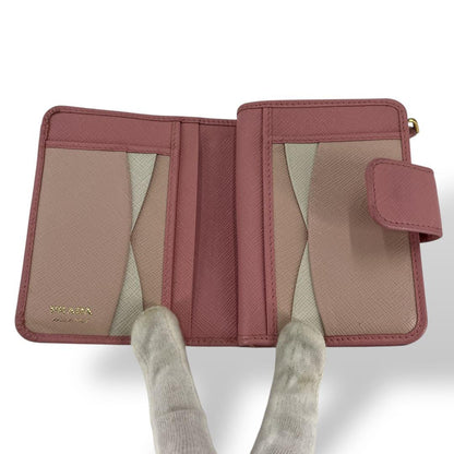 Prada Bifold Wallet with Metal Logo Compact Wallet Saffiano Pink