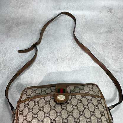 Gucci GG Sherry Line Shoulder Bag Brown Leather — view 4