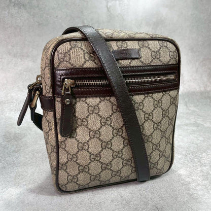 Gucci GG Shoulder Bag Navy Beige Logo Leather