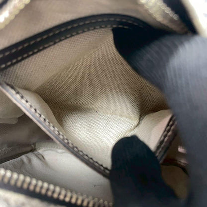 Gucci GG Shoulder Bag Navy Beige Logo Leather — view 6