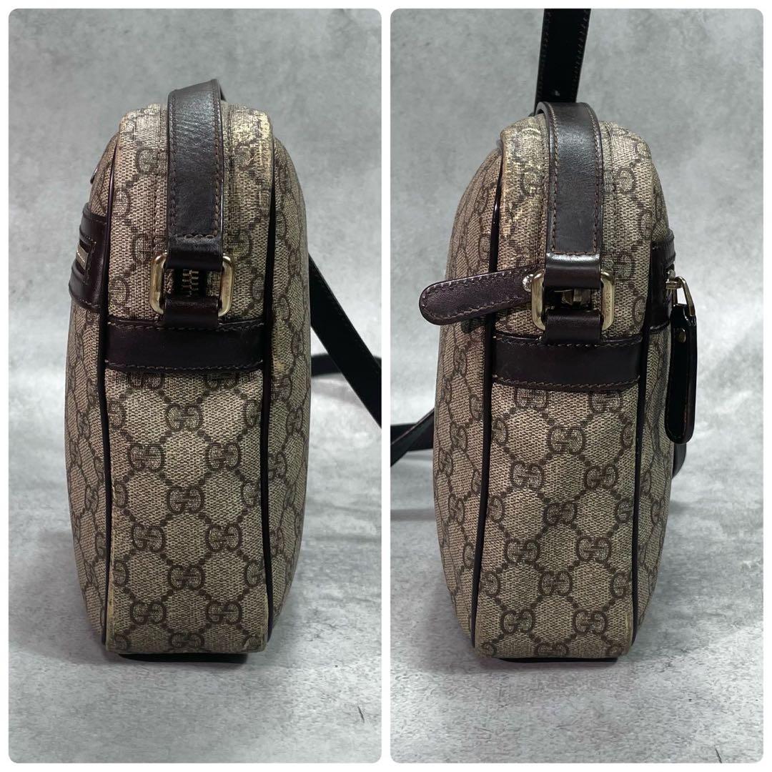 Gucci GG Shoulder Bag Navy Beige Logo Leather — view 7