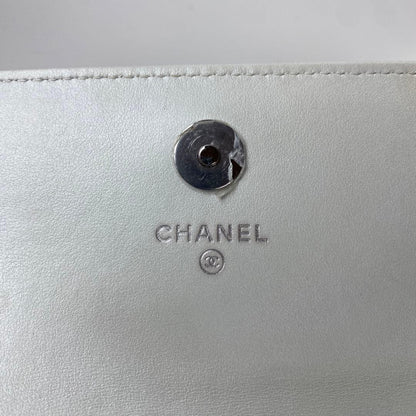 Unused Chanel Matelasse Pearl Chain Wallet