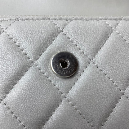Unused Chanel Matelasse Pearl Chain Wallet