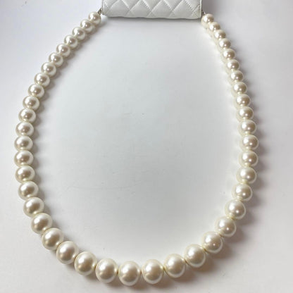 Unused Chanel Matelasse Pearl Chain Wallet