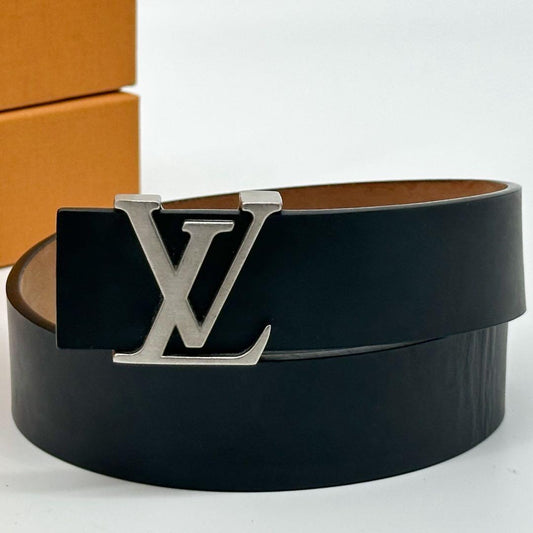 Louis Vuitton Ceinture LV Initial Black Leather Belt