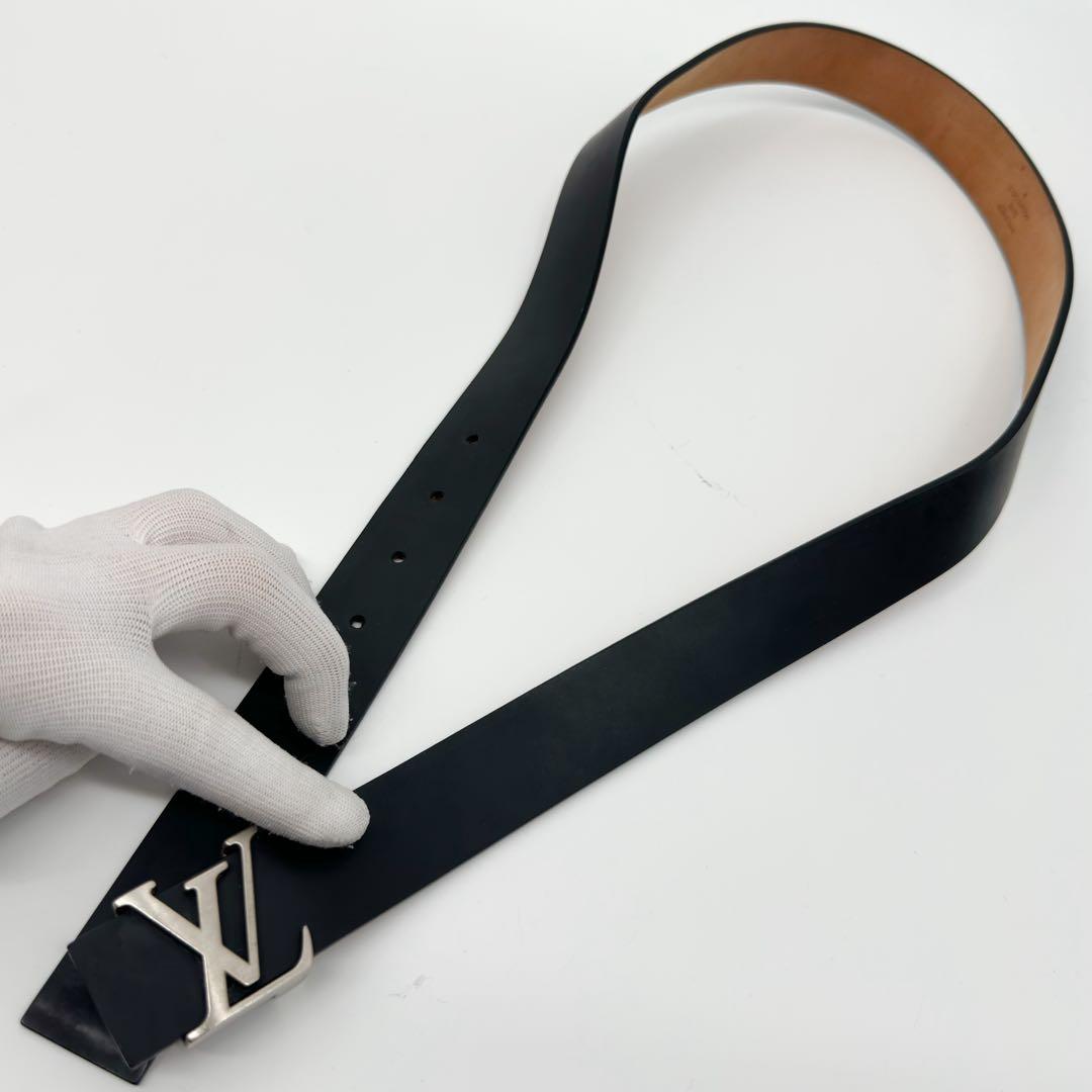 Louis Vuitton Ceinture LV Initial Black Leather Belt — view 5
