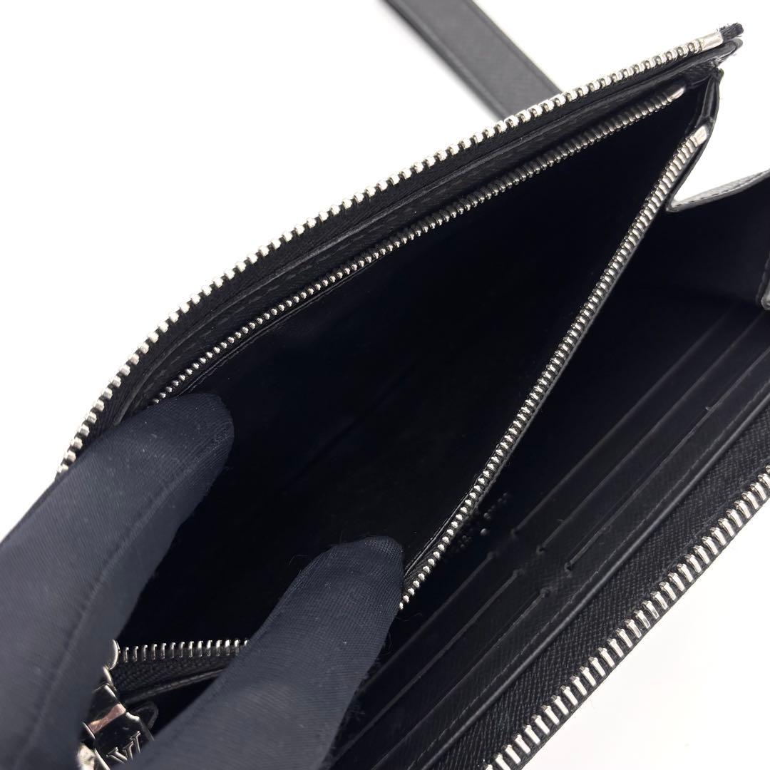 Louis Vuitton Taiga Zippy Dragonne L-shaped Zipper Wallet Clutch — view 4