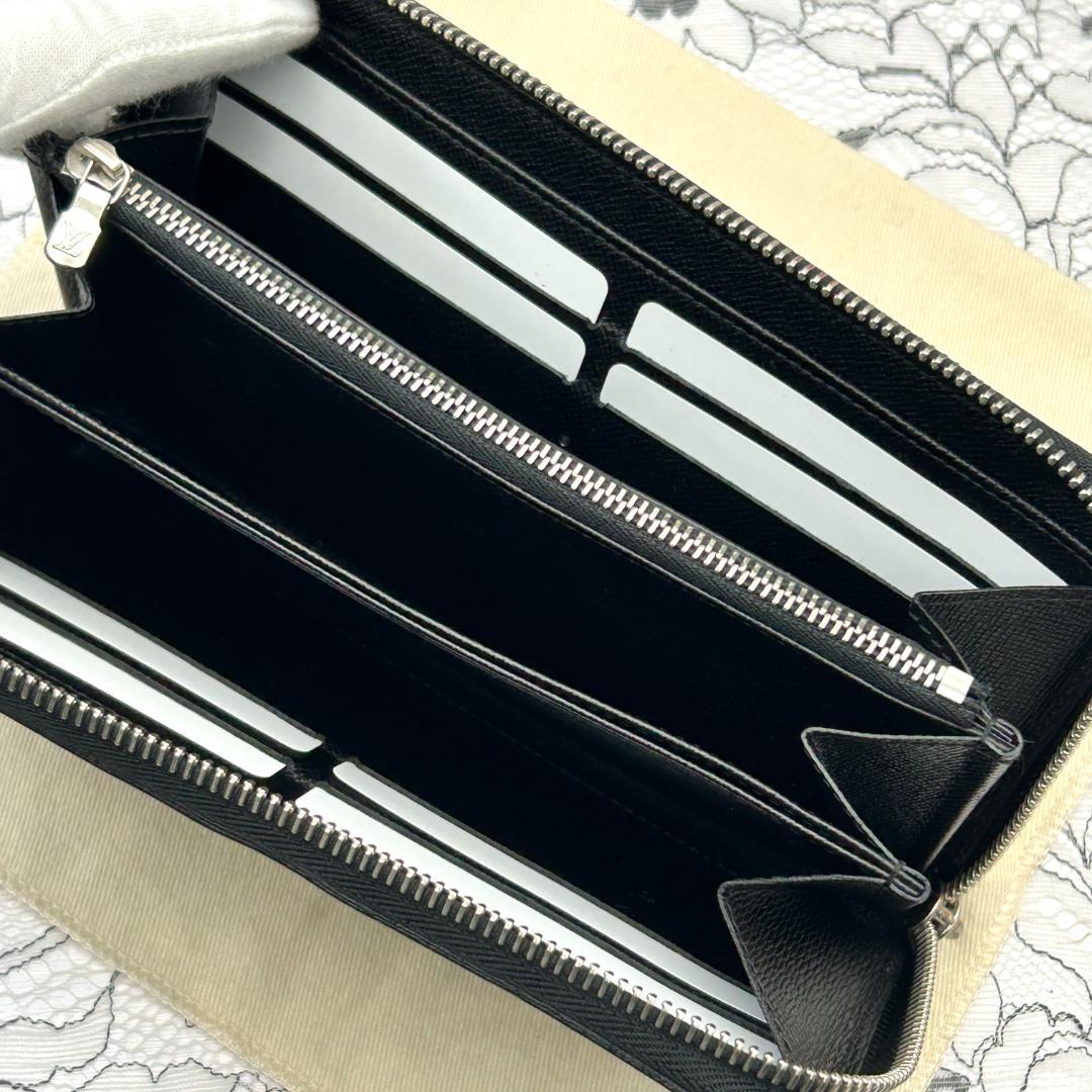 Louis Vuitton Epi Zippy Wallet Noir