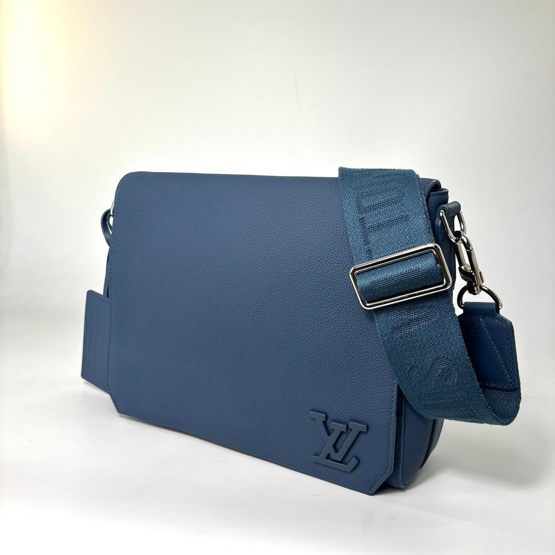 Louis Vuitton IC LV Aerogram Messenger Bag — view 2