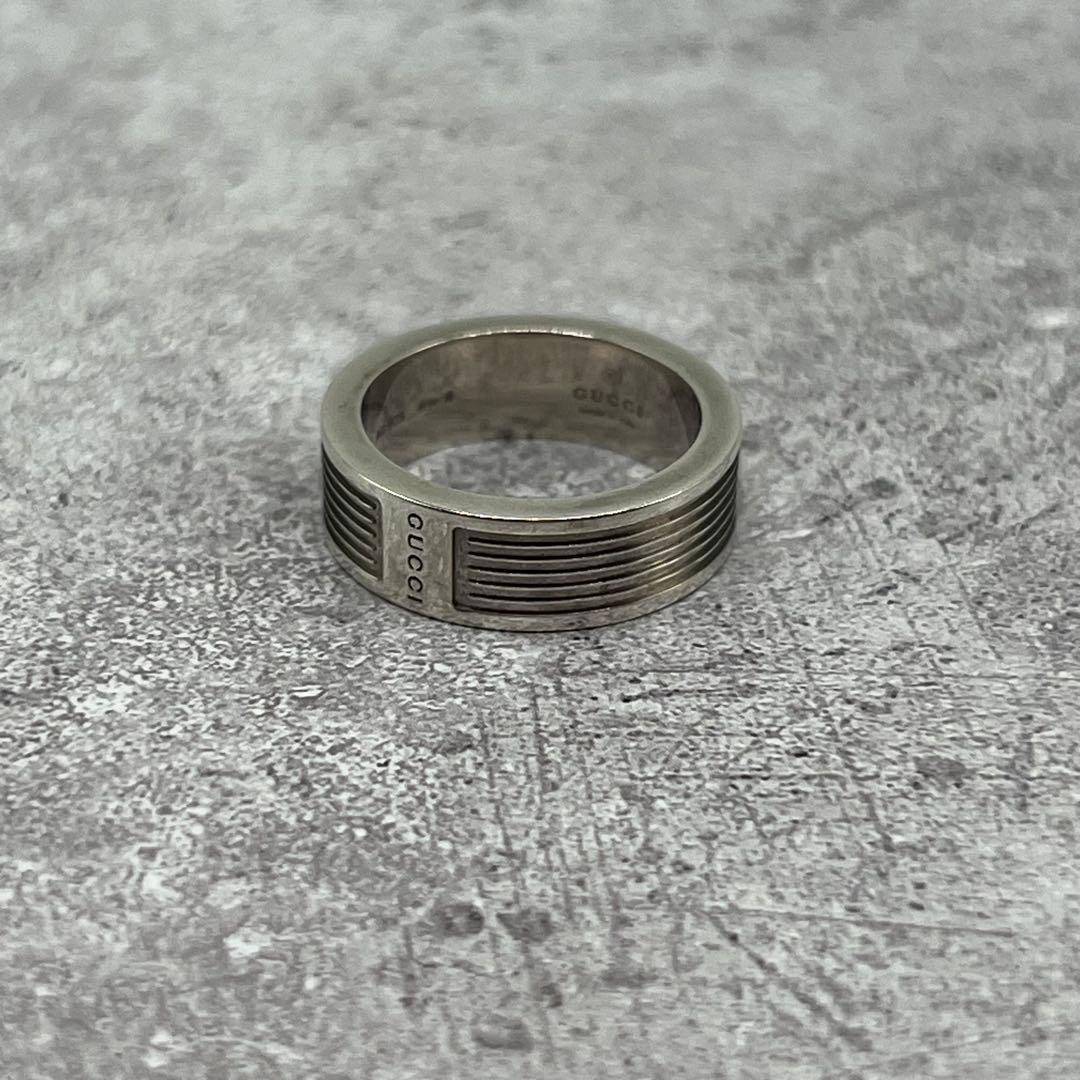 Gucci Stripe Ring Silver