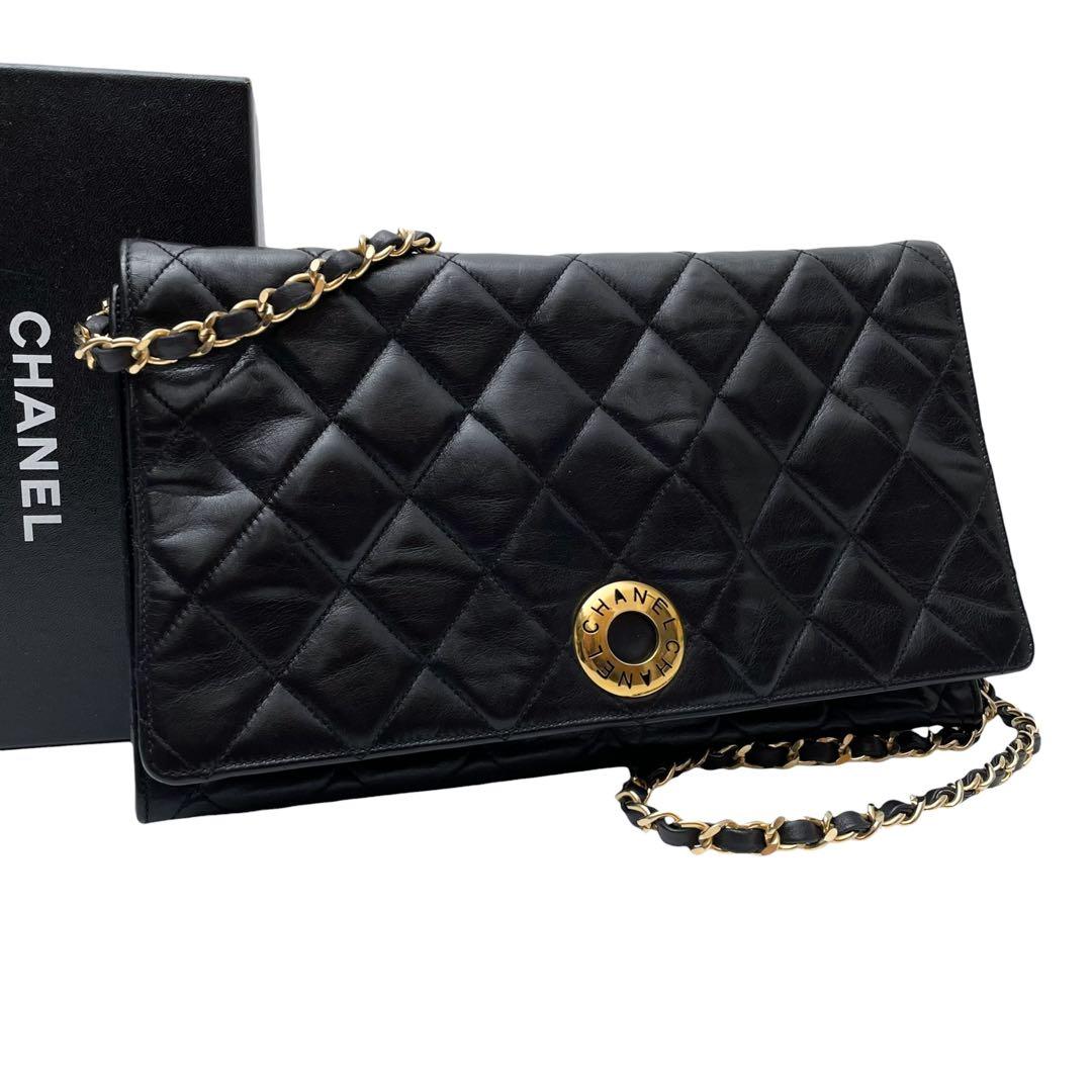 Chanel Quilted Lambskin Circle Logo Chain Shoulder Bag