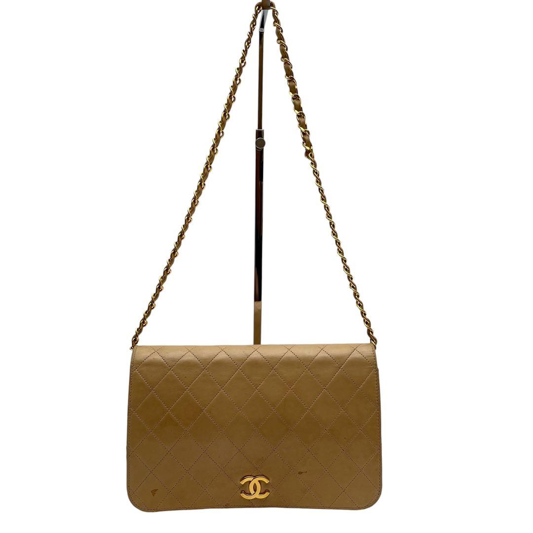Chanel Quilted Chain Shoulder Bag Lambskin Leather Beige — view 2
