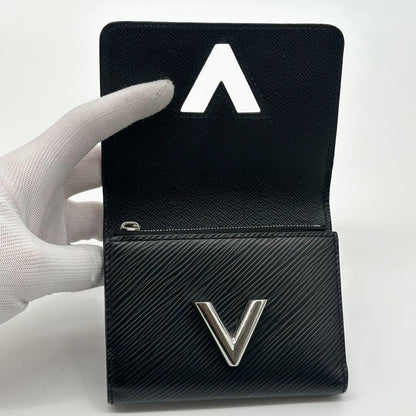 Louis Vuitton IC Portefeuille Twist Compact Epi Black Wallet — view 8