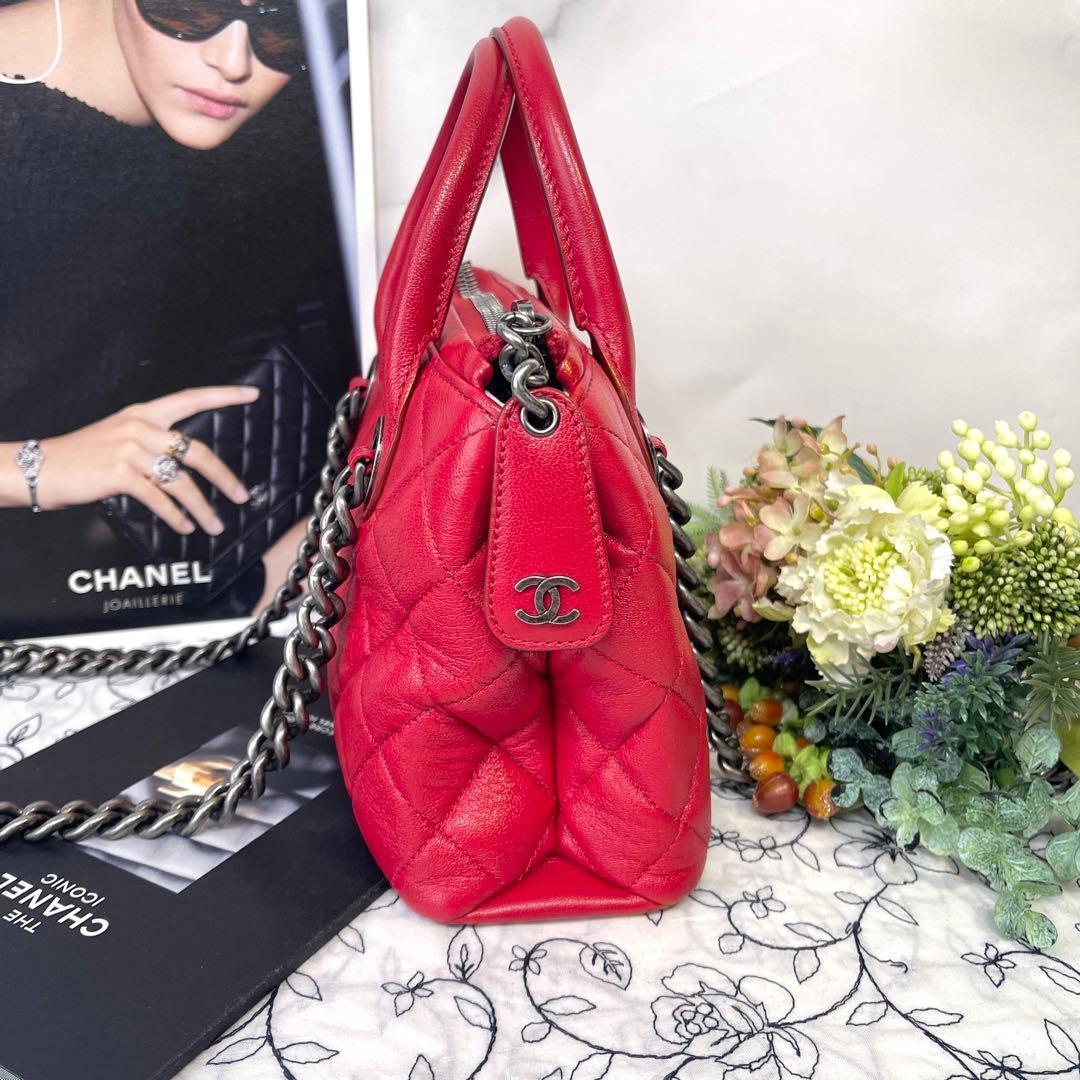 Chanel Quilted 2-Way Chain Shoulder Bag — view 5
