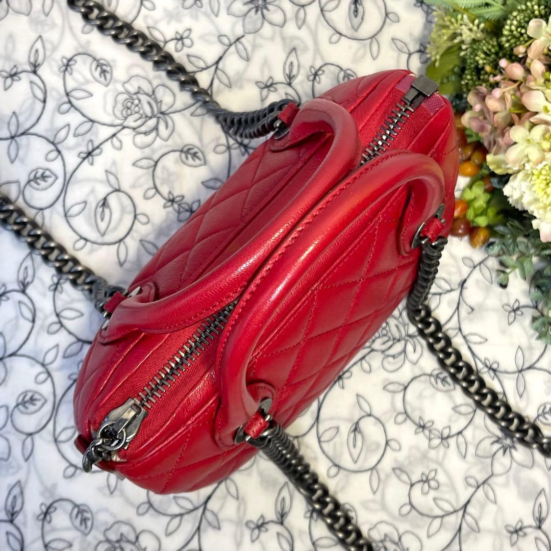Chanel Quilted 2-Way Chain Shoulder Bag — view 8