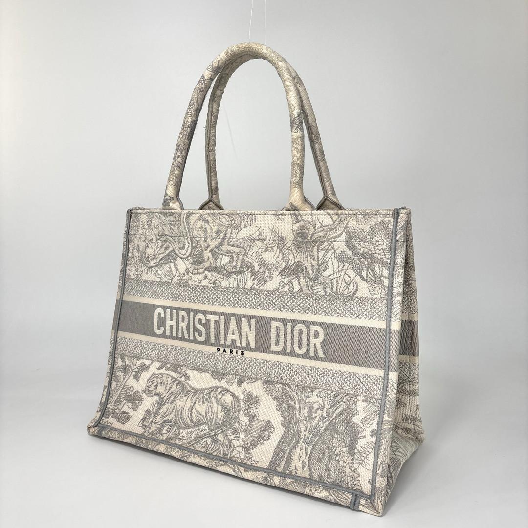 Dior Super Book Tote Bag Medium Toile de Jouy — view 2