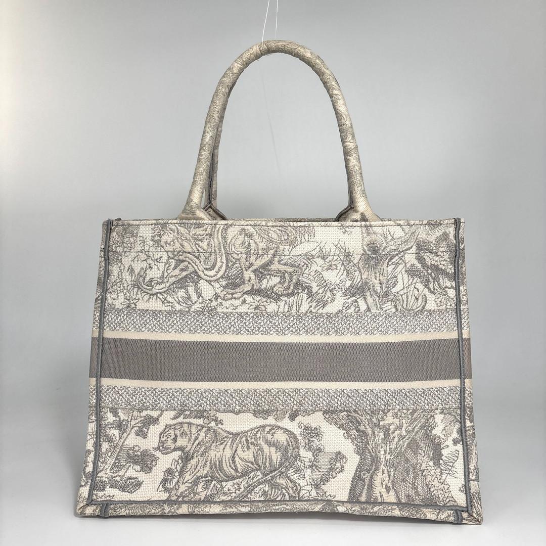 Dior Super Book Tote Bag Medium Toile de Jouy — view 5