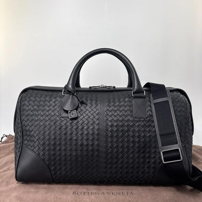 Bottega Veneta Intrecciato Boston Bag Black