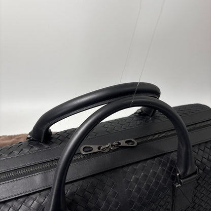 Bottega Veneta Intrecciato Boston Bag Black — view 6