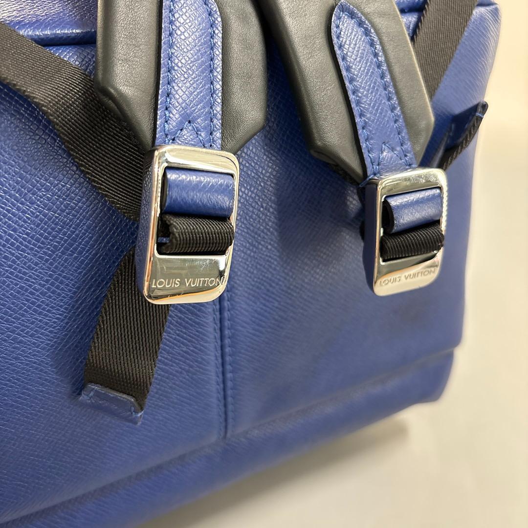 Louis Vuitton Blue Taiga Cobalt Backpack Sac M33453