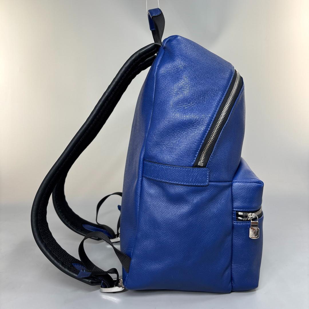 Louis Vuitton Blue Taiga Cobalt Backpack Sac M33453