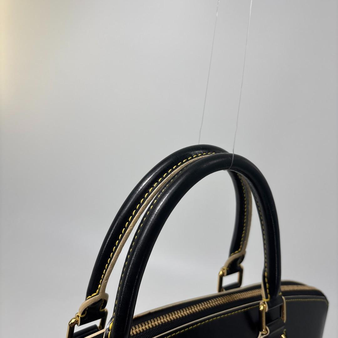 Louis Vuitton Lockit MM Suhali Handbag — view 6