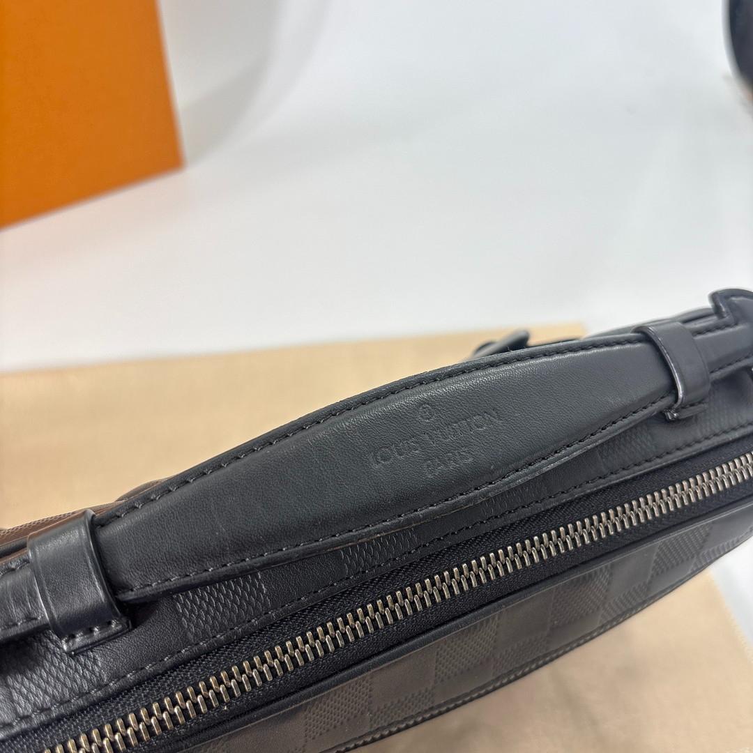 Louis Vuitton Super Damier Infini Ambler Black Belt — view 6