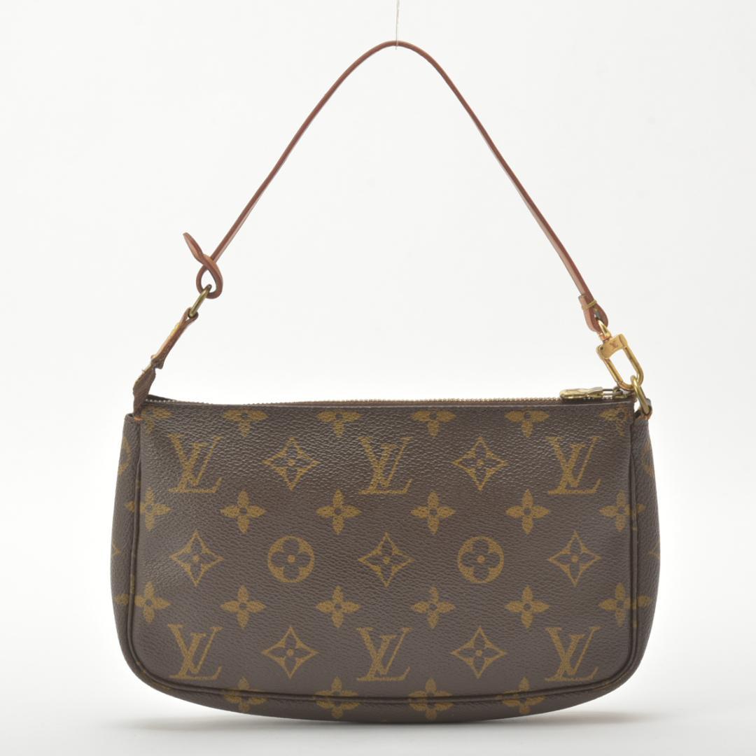 Louis Vuitton Pochette Pouch Leather