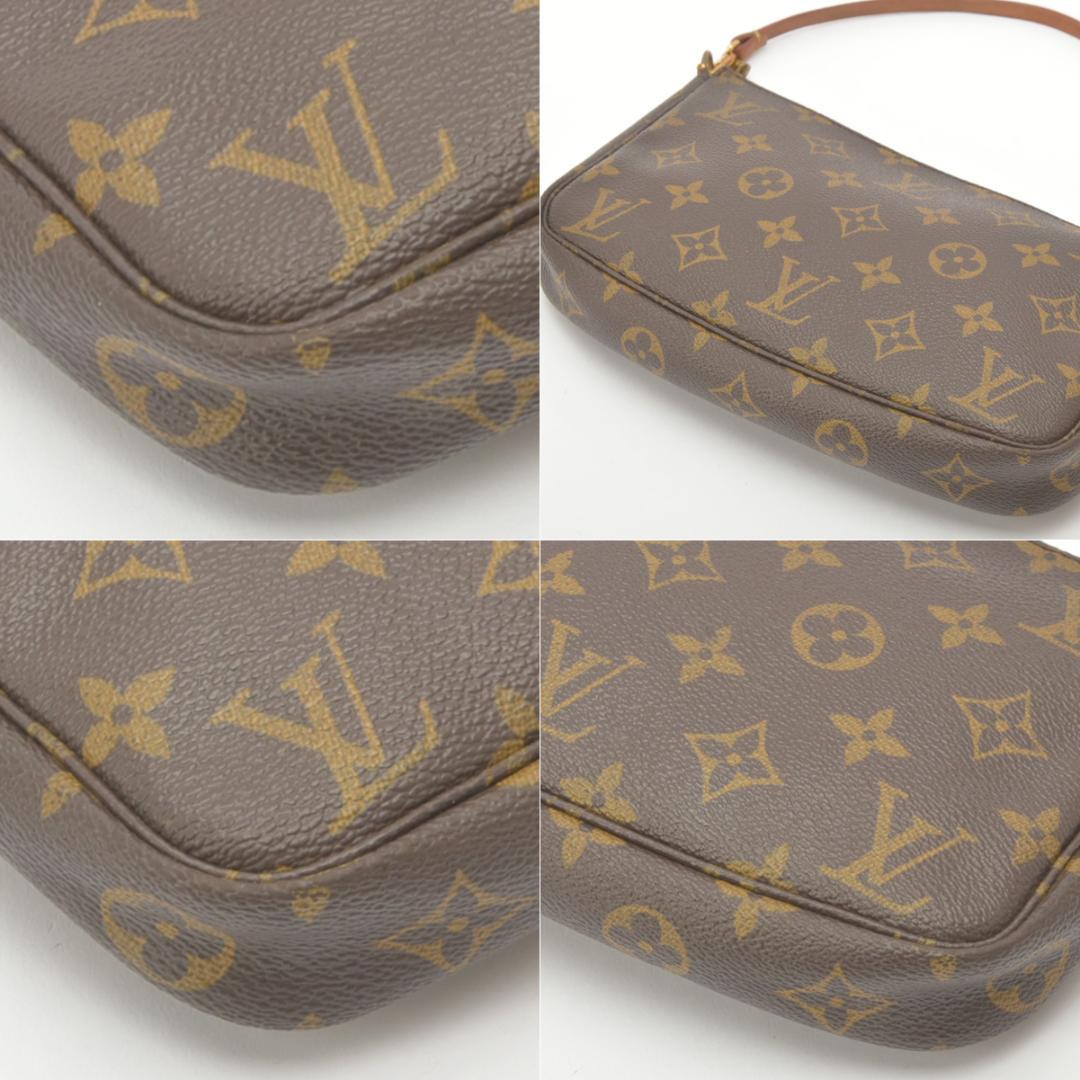 Louis Vuitton Pochette Pouch Leather