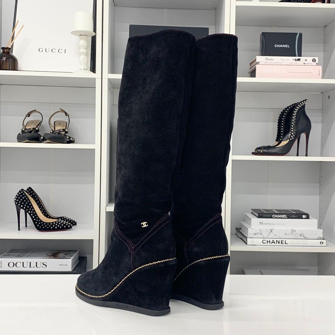 Chanel Suede CC Logo Chain Wedge Sole Long Boots Black — view 4